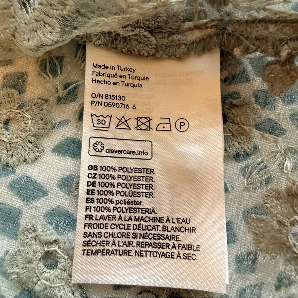 H&M | Sheer Floral Lace Sage Green Blouse - Picture 9 of 9